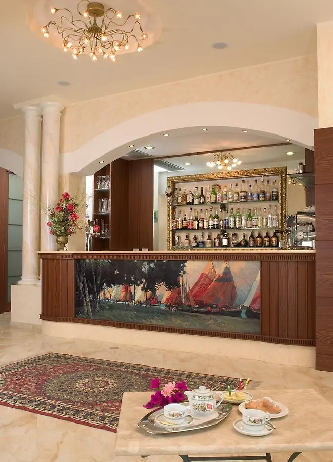 Hotel Rosa Maria Elite Bellaria-Igea Marina 3*,  Italien